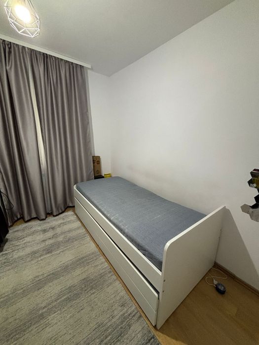 PAT IKEA de o persoana