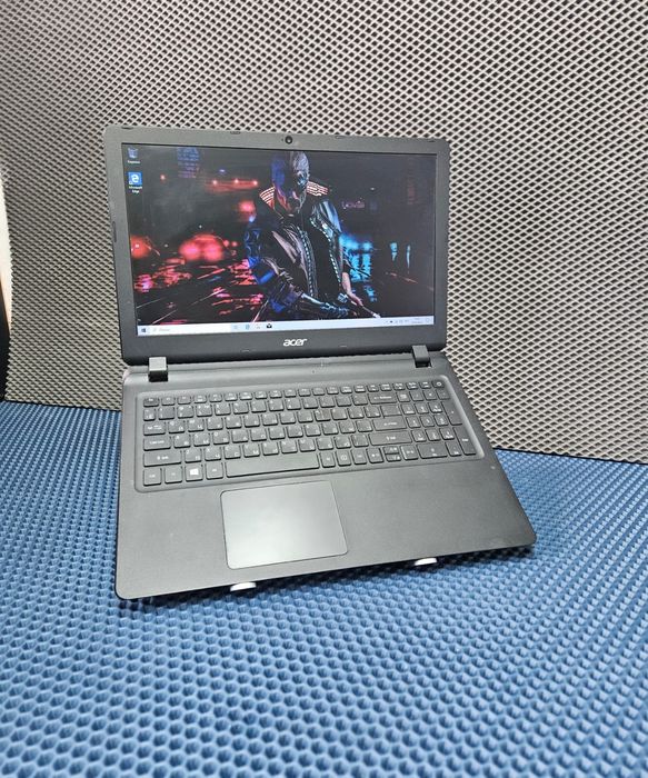Acer/SSD/win 10pro в отличном состоянии все летает.
