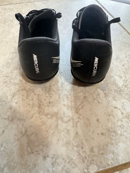 Детски бутонки Nike