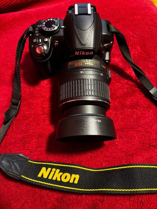 Camera Nikon D3100
