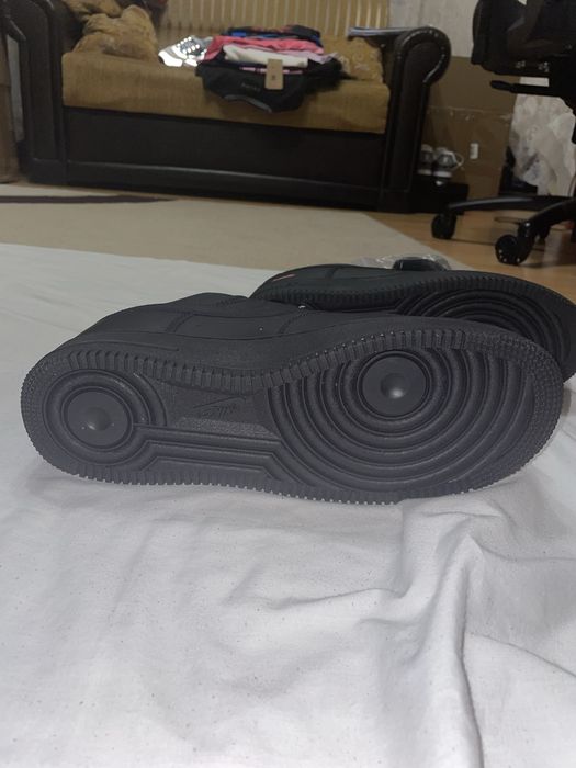 Air Force 1 Triple Black X Supreme