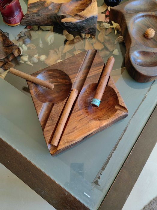 Семеен пепелник за пури и пурети