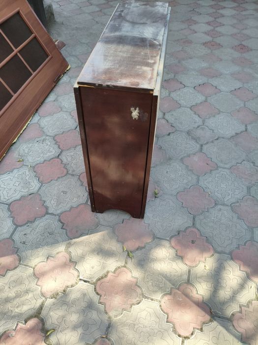 Стол раскладной.