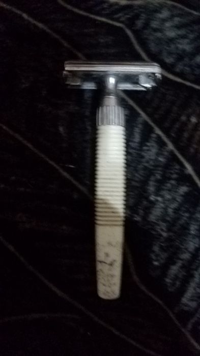 Самобръсначка Giilet USA 35 I England12лв.