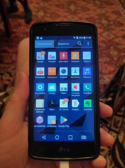 Смартфон LG K8 LTE