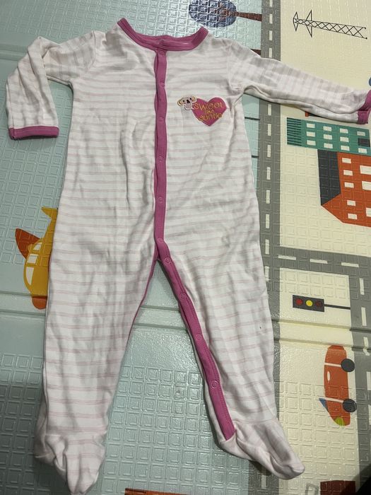 Распродажа детских вещей