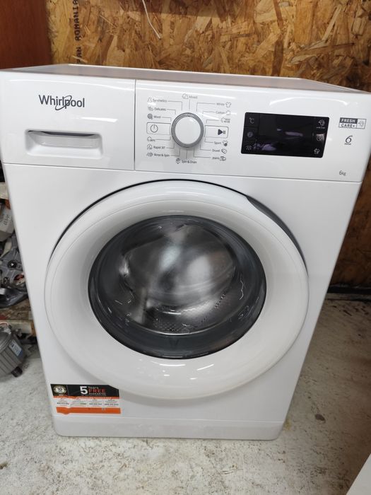Masina de spalat Whirlpool de 6 kg model slim