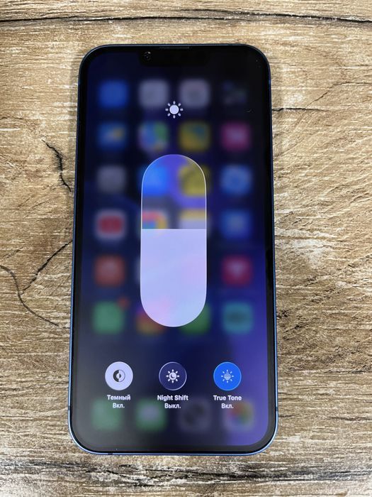 iPhone 128 gb blue
