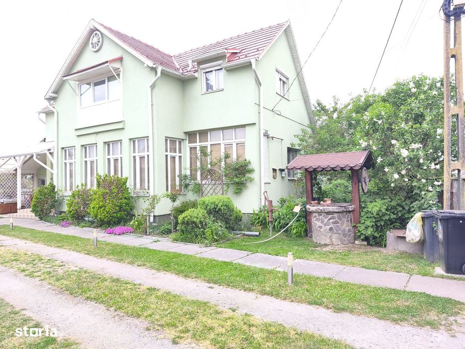 Casa cu mansarda in Ernei, situata intr-o zona linistita