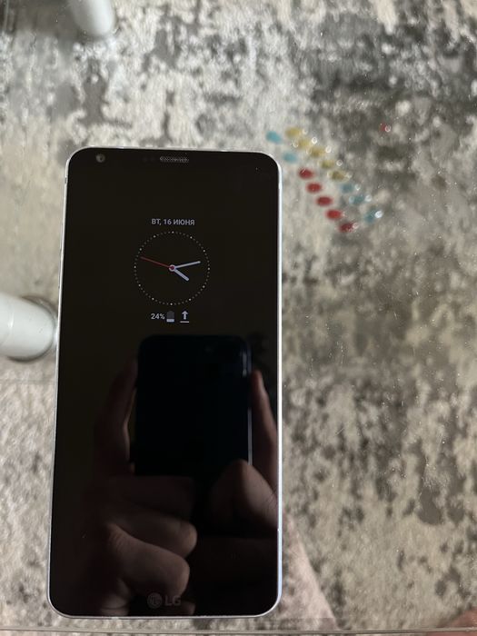 Телефон LG G6 Plus 4/128 GB