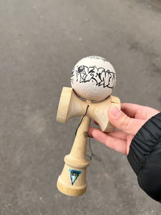 Kendama Setup Higgs & Krom