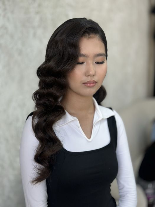 Макияж и прическа с выездом на дом, косметика люкс, опыт 5 лет