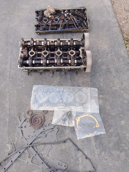 Головка мотора Mitsubishi RVR