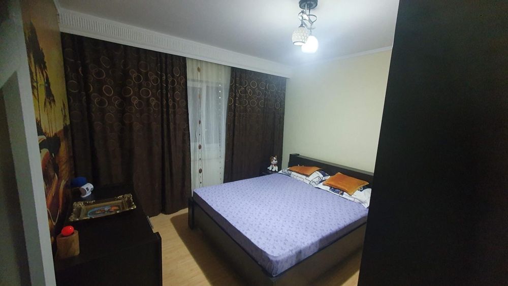 Închiriez Apartament