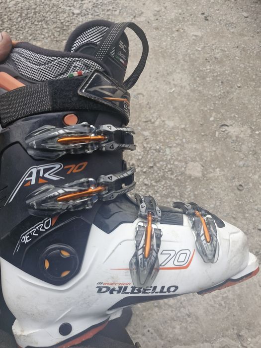 Продам лыжный ботинок