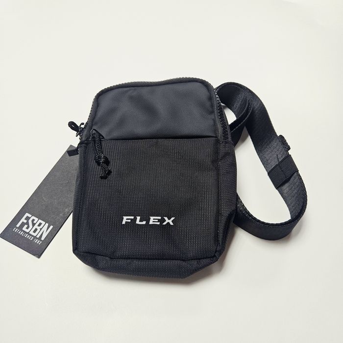 Нова чанта през рамо, за момче