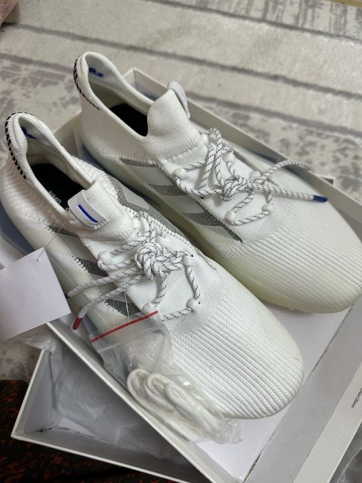 Продаю адидас кроссы