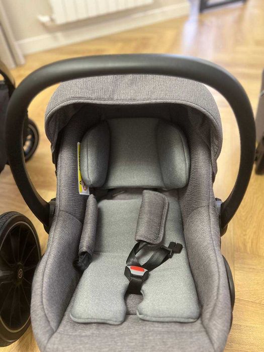 Детская коляска 3в 1