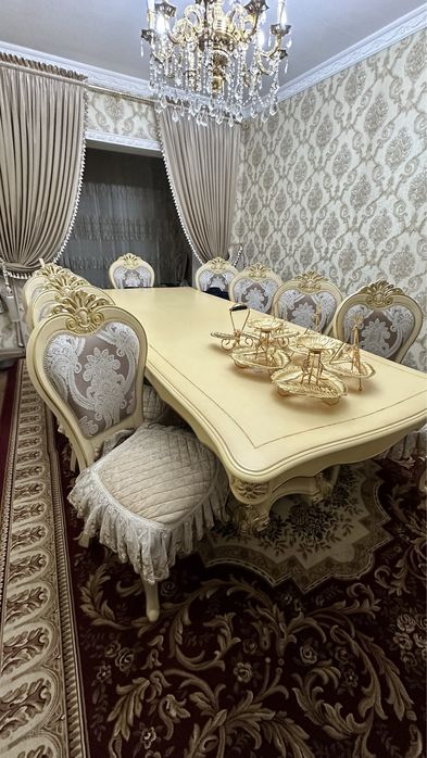 Комплект стол со стульями