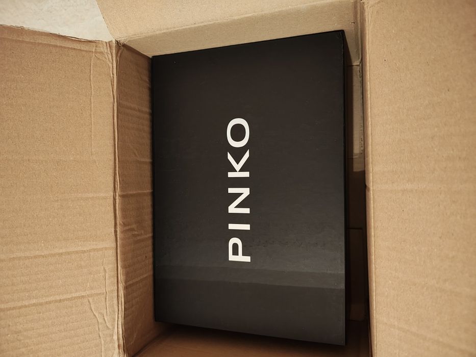 Дамска чанта Pinko. Чисто нова