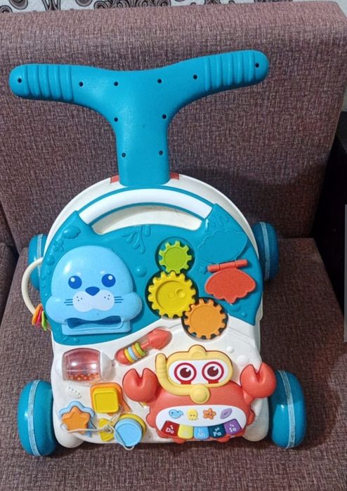 Продам ходунок- толокар