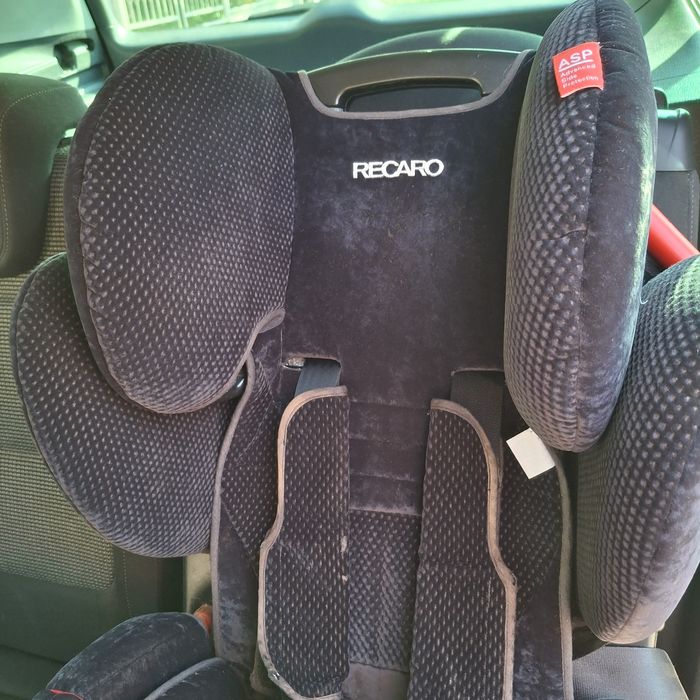 Децка седалка за кола