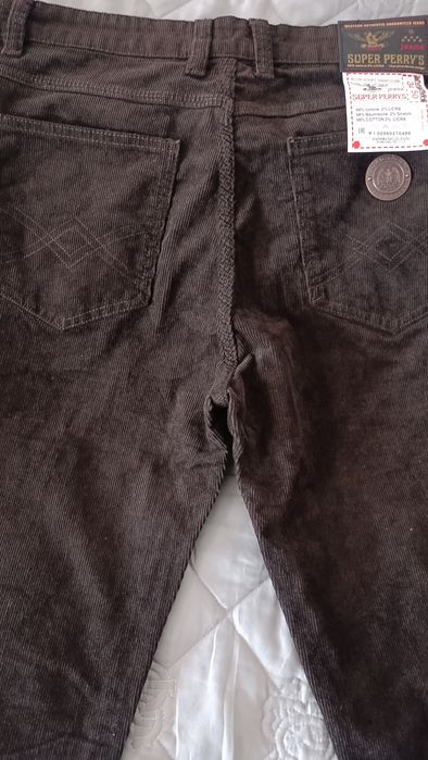 Джинсы вильветовые.