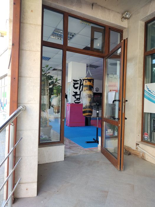 Зала под наем почасово за спорт