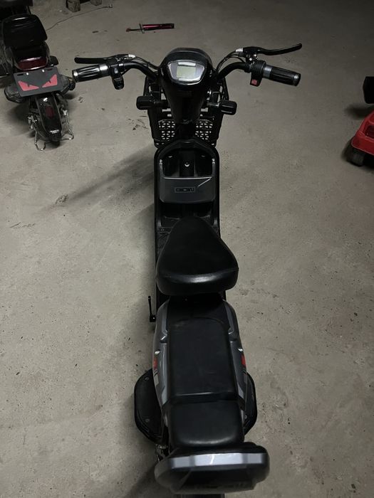 Электороскутер s8