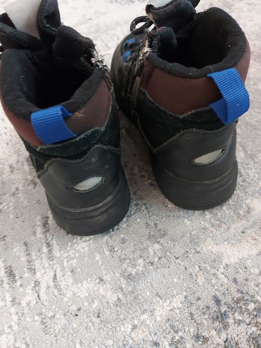 Ghete Zara baiat din piele