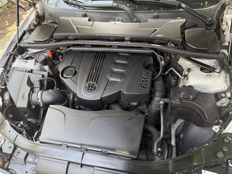 BMW Seria 3 2009 — imagine 4