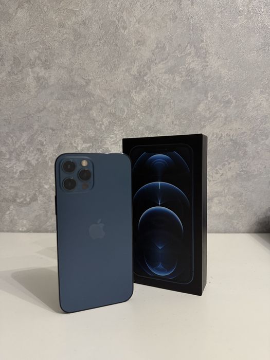Продаю IPhone 12 pro 128 гб в отличном состоянии