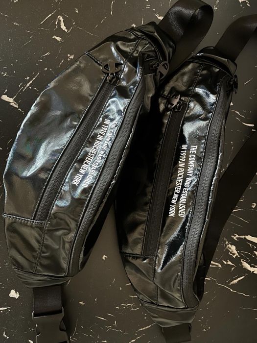 Чанта за кръста - Две чанти на Champion Belt Bag