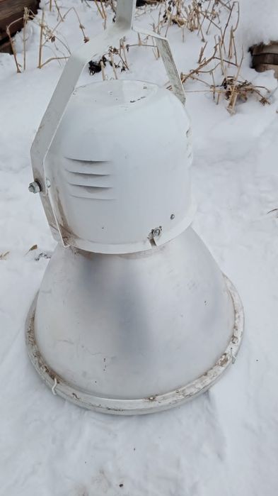 Продам светильники