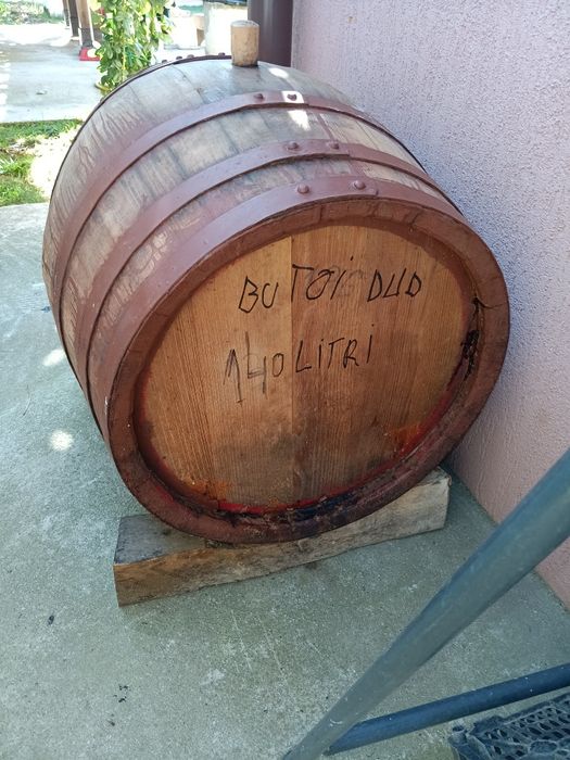 Vind butoi pt țuică