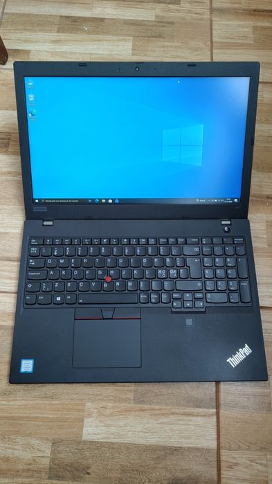 Lenovo Thinkpad L590 / i5 - 8250U / 8 GB RAM / ssd 256 /