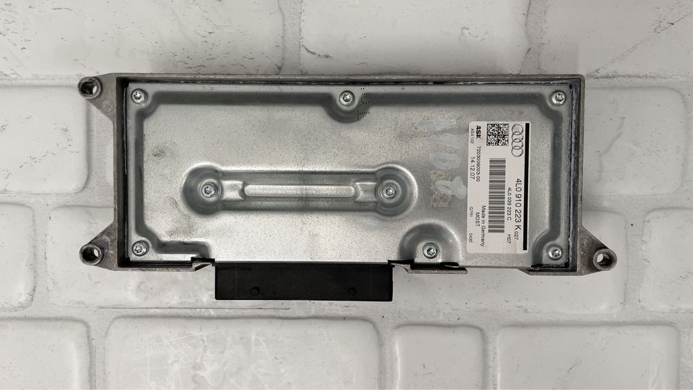 Усилвател AUDI Q7 4L0910223K