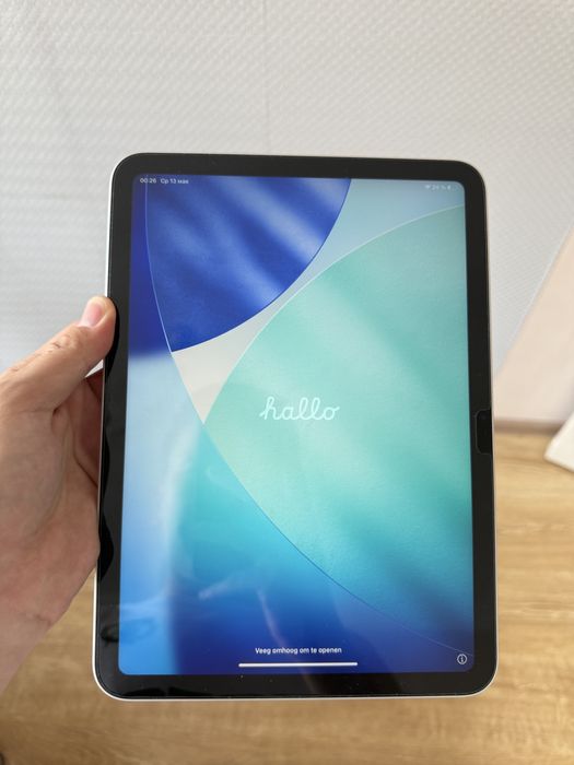 Продается APPLE iPAD A16 11