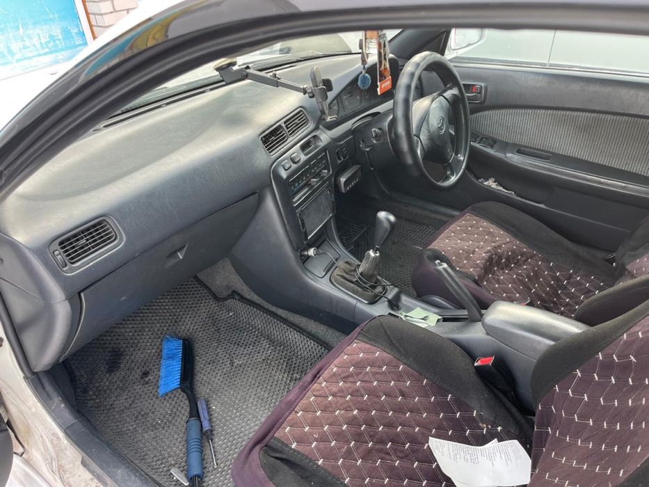 Продам тойота королла левин