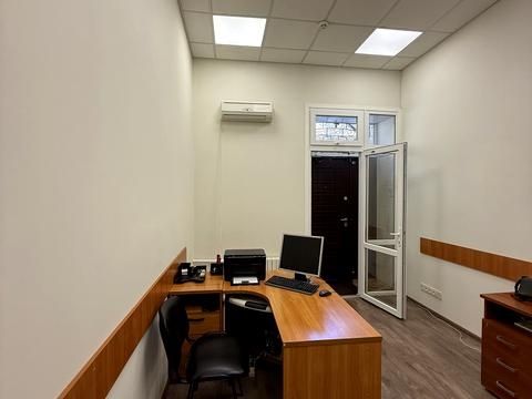 Продаётся Офис, Хостел, Учебный центр