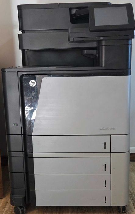 Цветной принтер МФУ HP CLJ M880