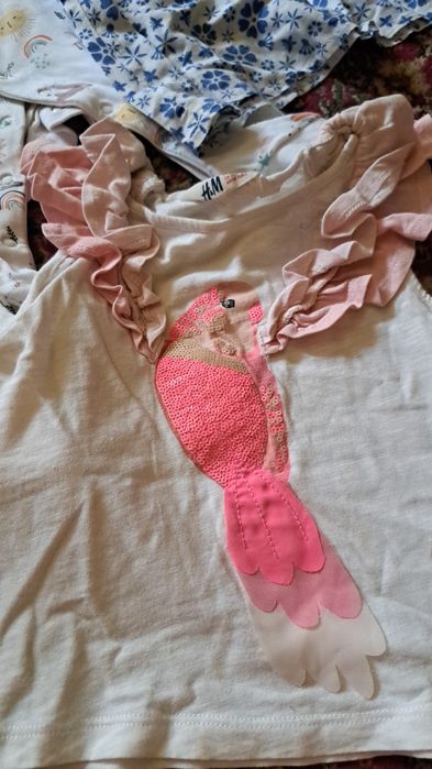 На девучку на  годик.
