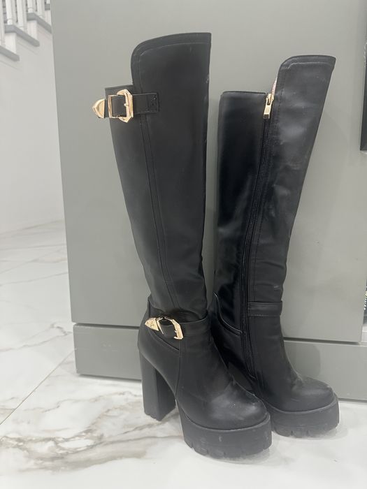 Продается обувь 35 размера