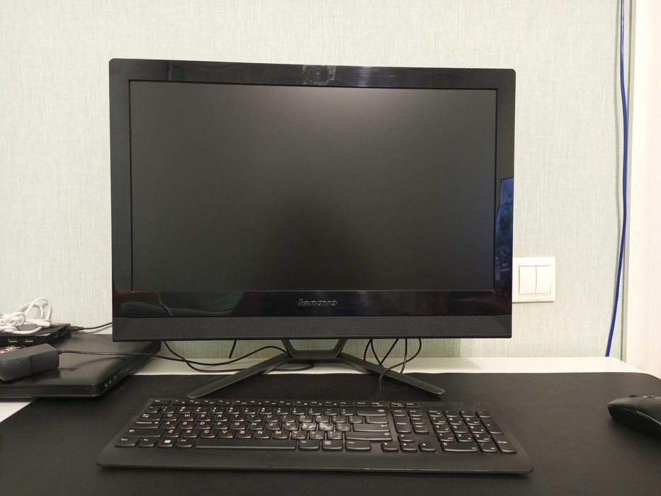 Продам моноблок Lenovo, торг