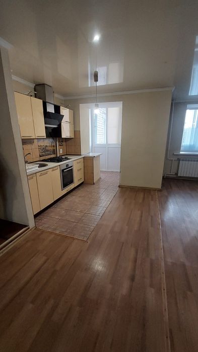 Продается трехкомнатная квартира