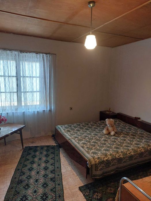 Продавам къща.Село-Караш