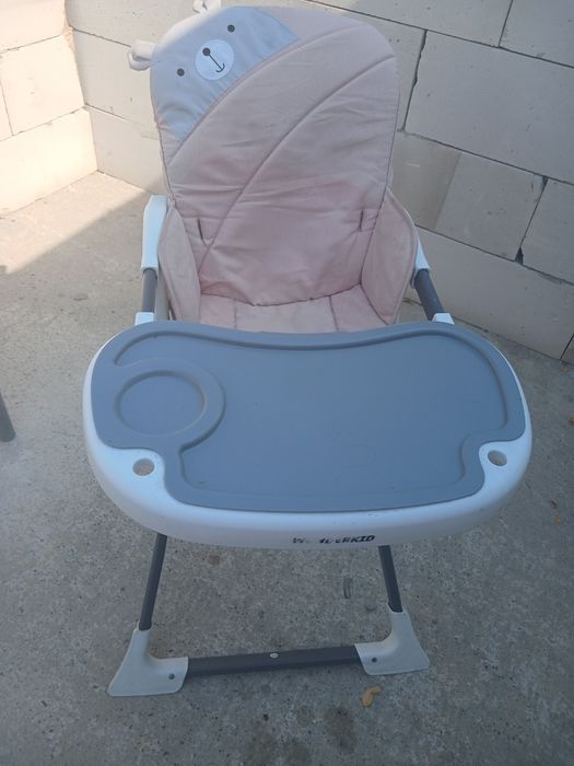 Scaun de masa pentru bebe