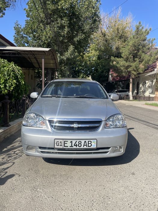 Lacetti avtoman 3pazitsiya ARENDA 1.200