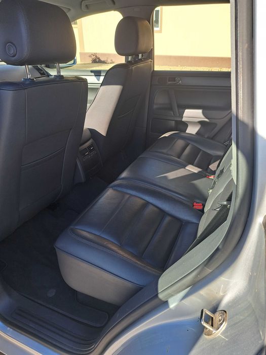 Touareg 3.0BKS pe arcuri