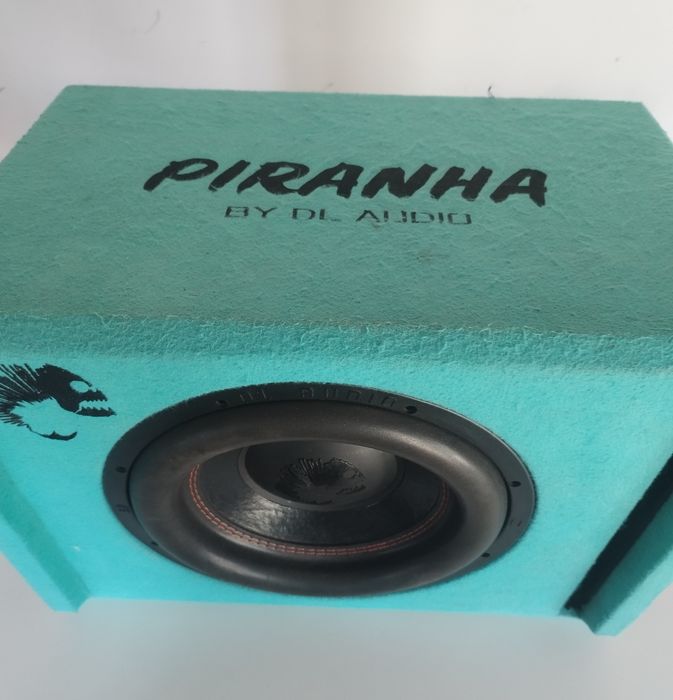 Саббуфер DL audio piranha 12A v2